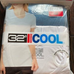 32 degrees cool women’s scoop neck short sleeve shirts